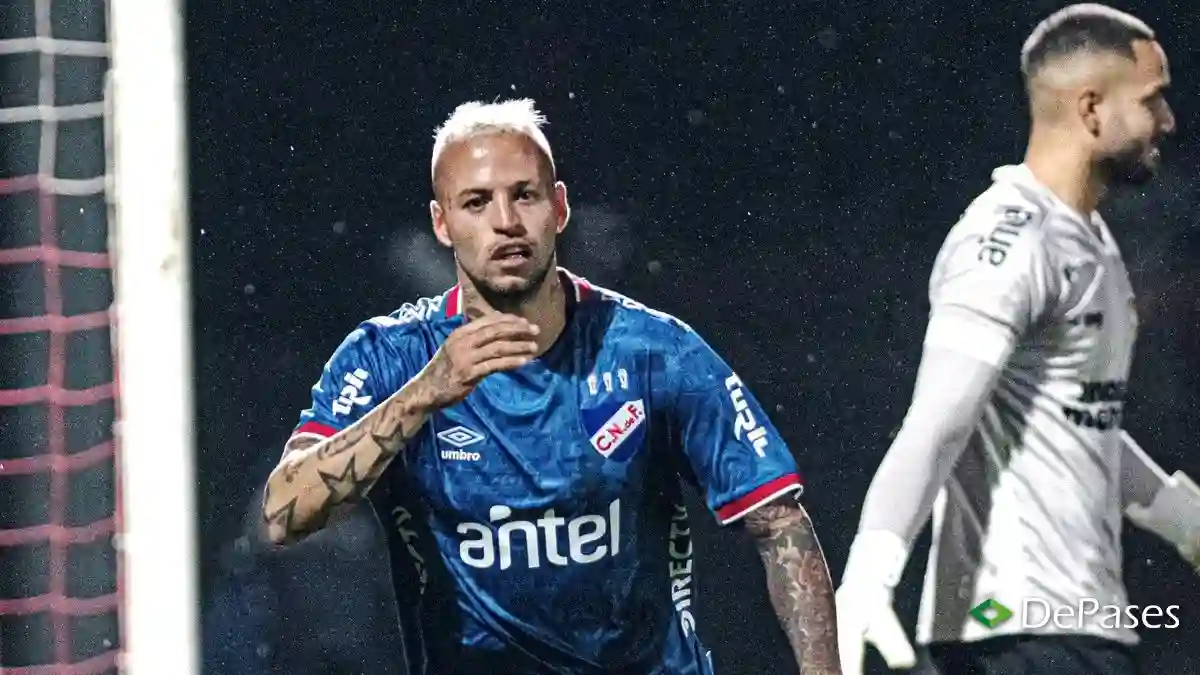 Nicolás López
