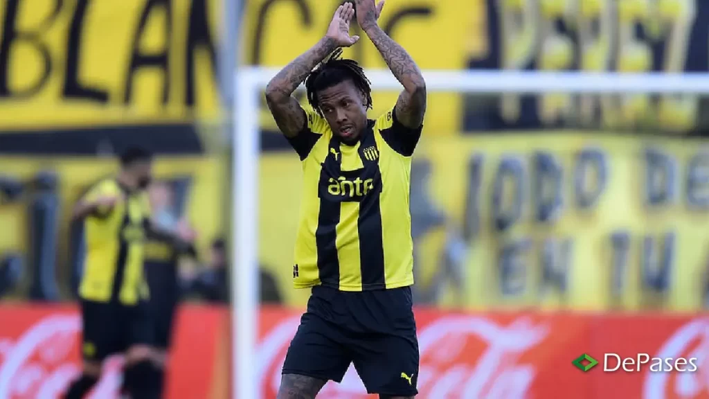 Abel Hernández habló del caso Maxi Silvera